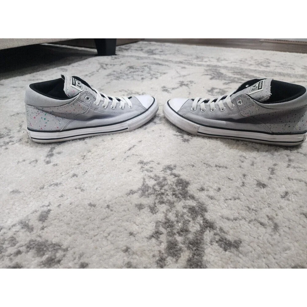 Converse Youth Sz 6 Chuck Taylor All-Star Madison Galaxy Dust Mid White Slip On